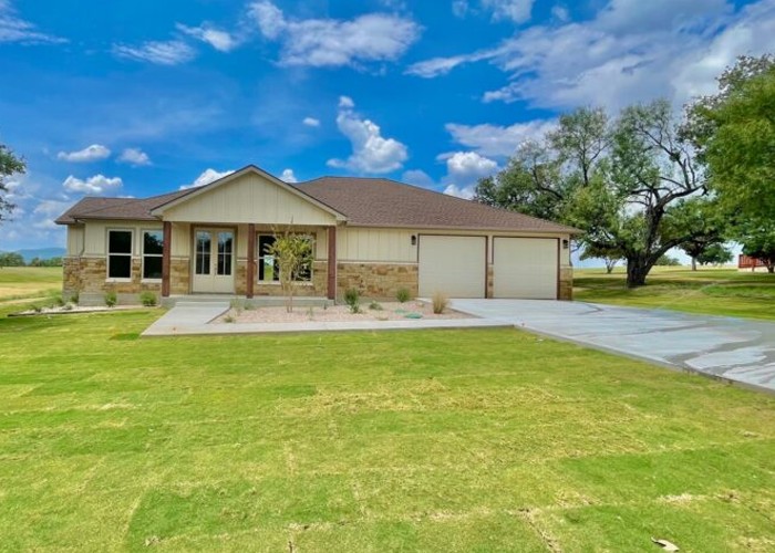 Country Homes in Texas